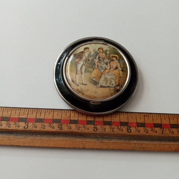 Vintage Black Enamel Round "CG" Compact with Victorian Picture Mirror Makeup - Picture 5 of 10